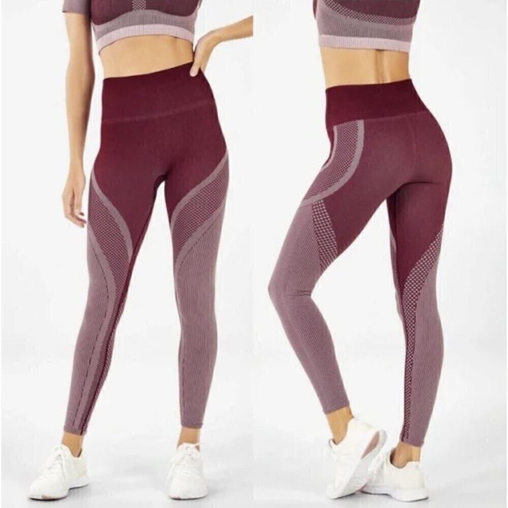 NEW Fabletics High Waisted Seamless Turbo Legging Black Cherry/Petal Size XS